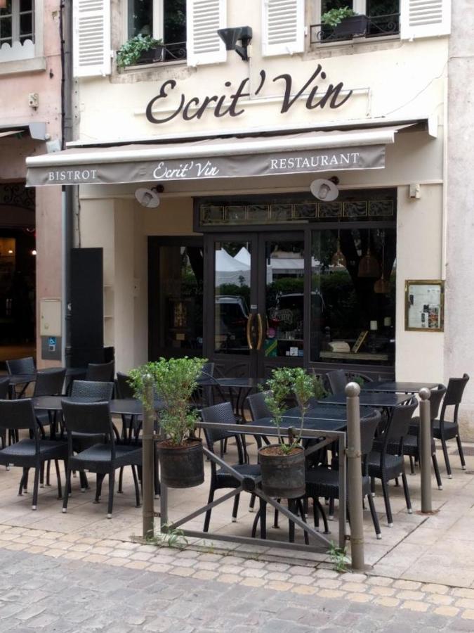Les Chambres De L'Ecrit'Vin - En Plein Coeur Du Centre-Ville 본느 외부 사진